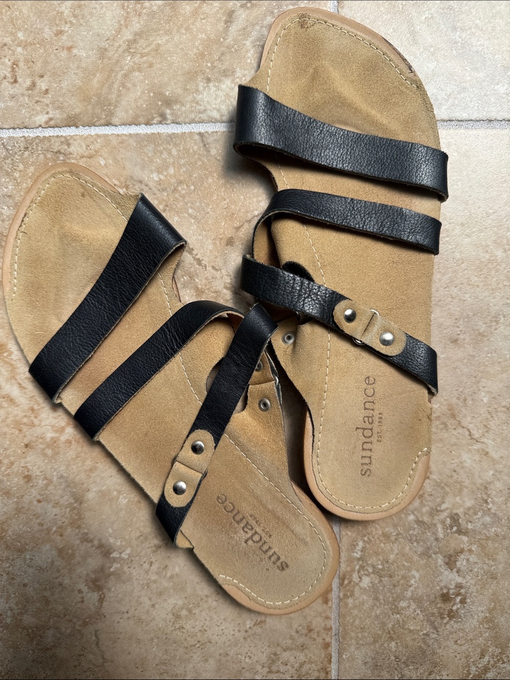 Sundance Black & Tan Leather Criss Cross Strappy Sandals Slip On Suede Lined 40